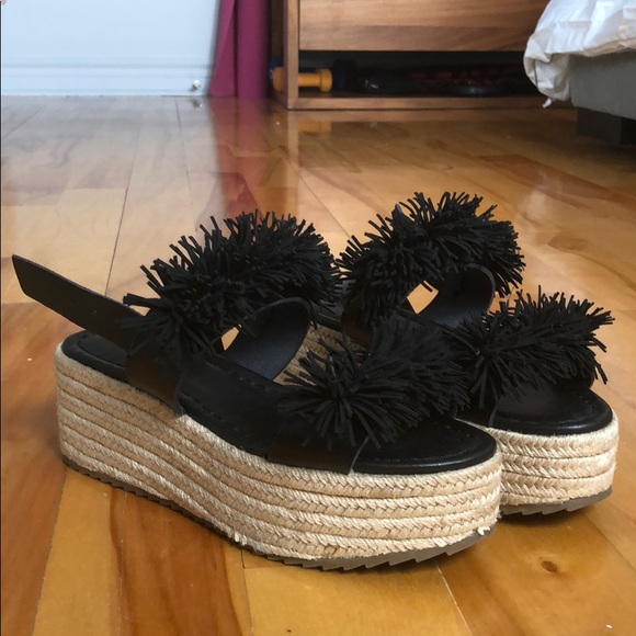 Espadrille - Picture 1 of 4